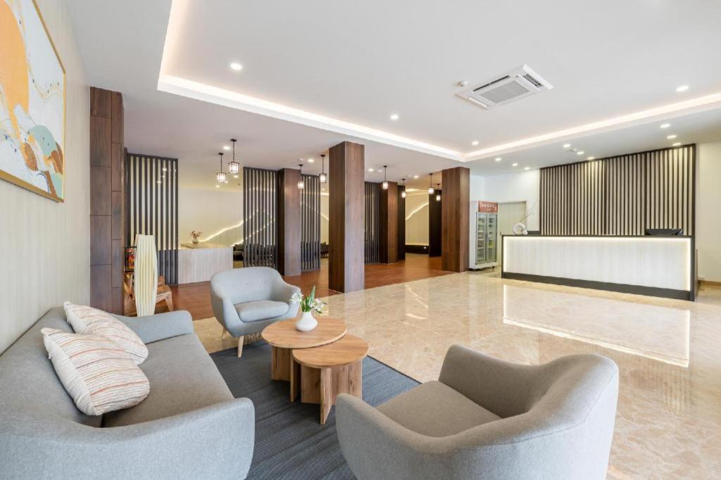 Kio Hotel Korat Nakhonratchasima Екстериор снимка